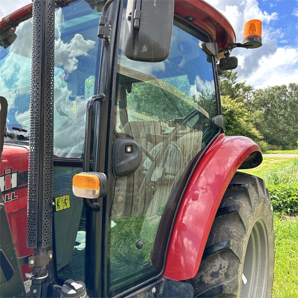 Traktor Case IH Farmall 65 A: das Bild 16