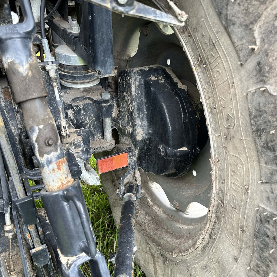 Traktor Case IH Farmall 65 A: das Bild 44