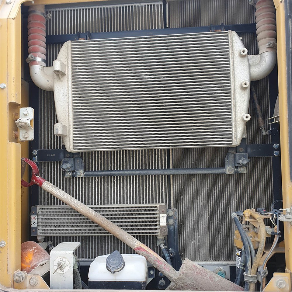 Kettenbagger Caterpillar 324 EL: das Bild 35