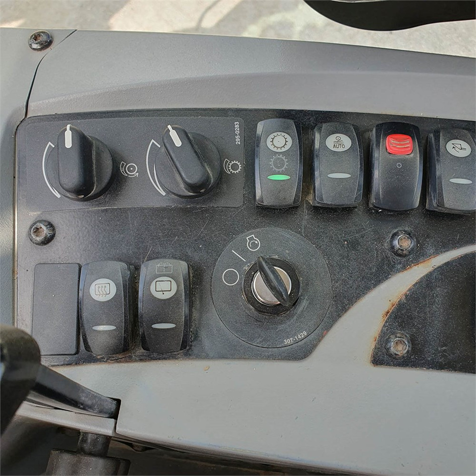 Radlader Caterpillar 906 H2: das Bild 22