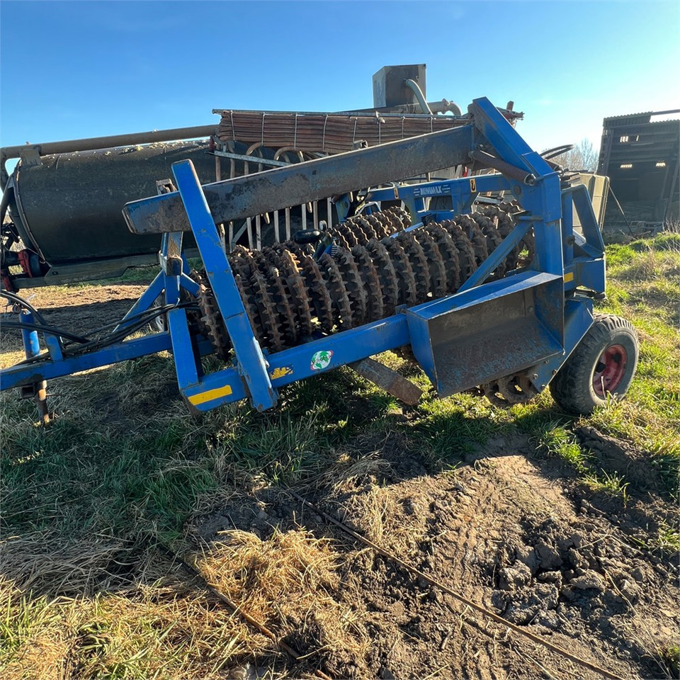 Dalbo Minimax 630 - Ackerwalze: das Bild 1 Dalbo Minimax 630 - Ackerwalze: das Bild 1