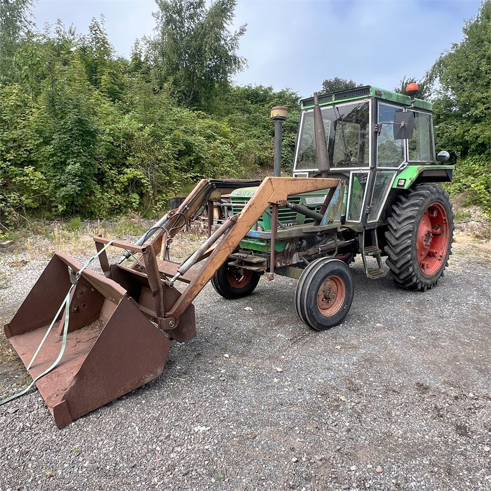 Deutz D 6806 - Traktor: das Bild 2 Deutz D 6806 - Traktor: das Bild 2