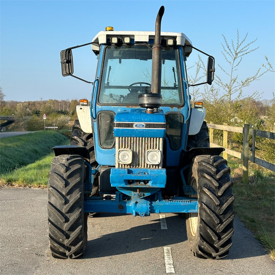 Ford 6610 - Traktor: das Bild 2 Ford 6610 - Traktor: das Bild 2