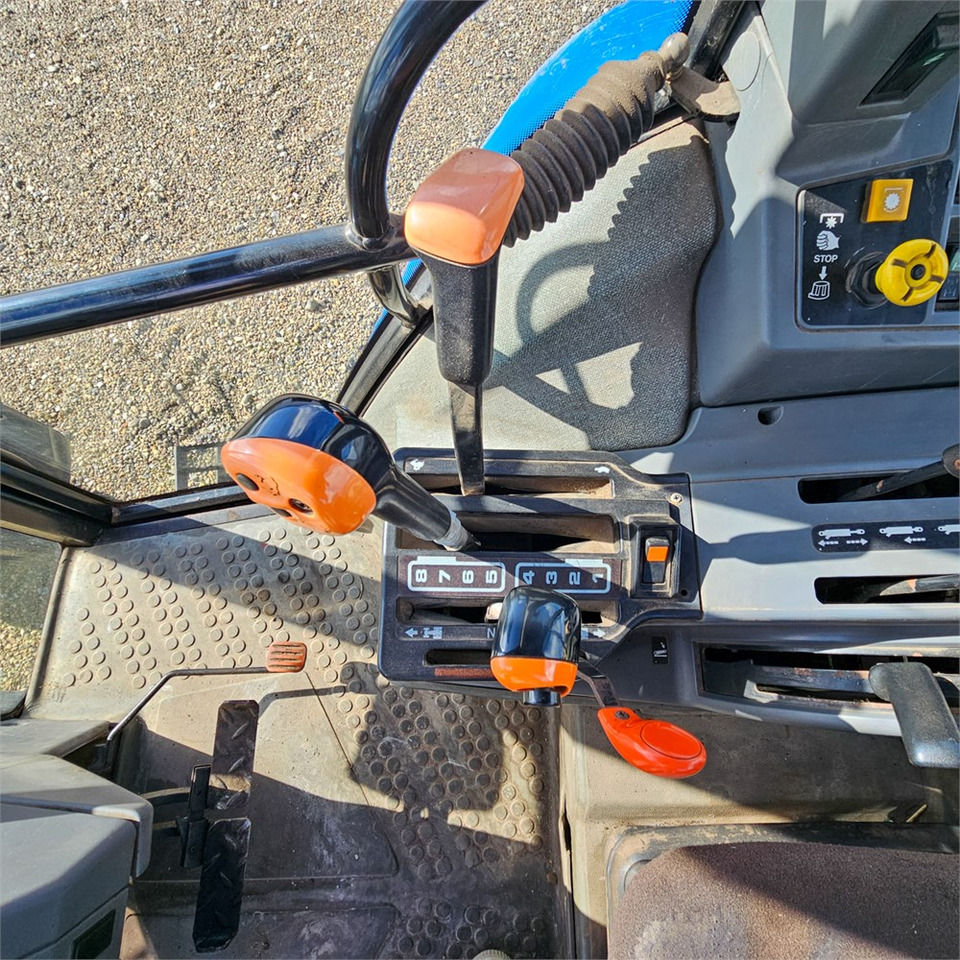 Traktor Ford 8340 Powerstar SLE: das Bild 13