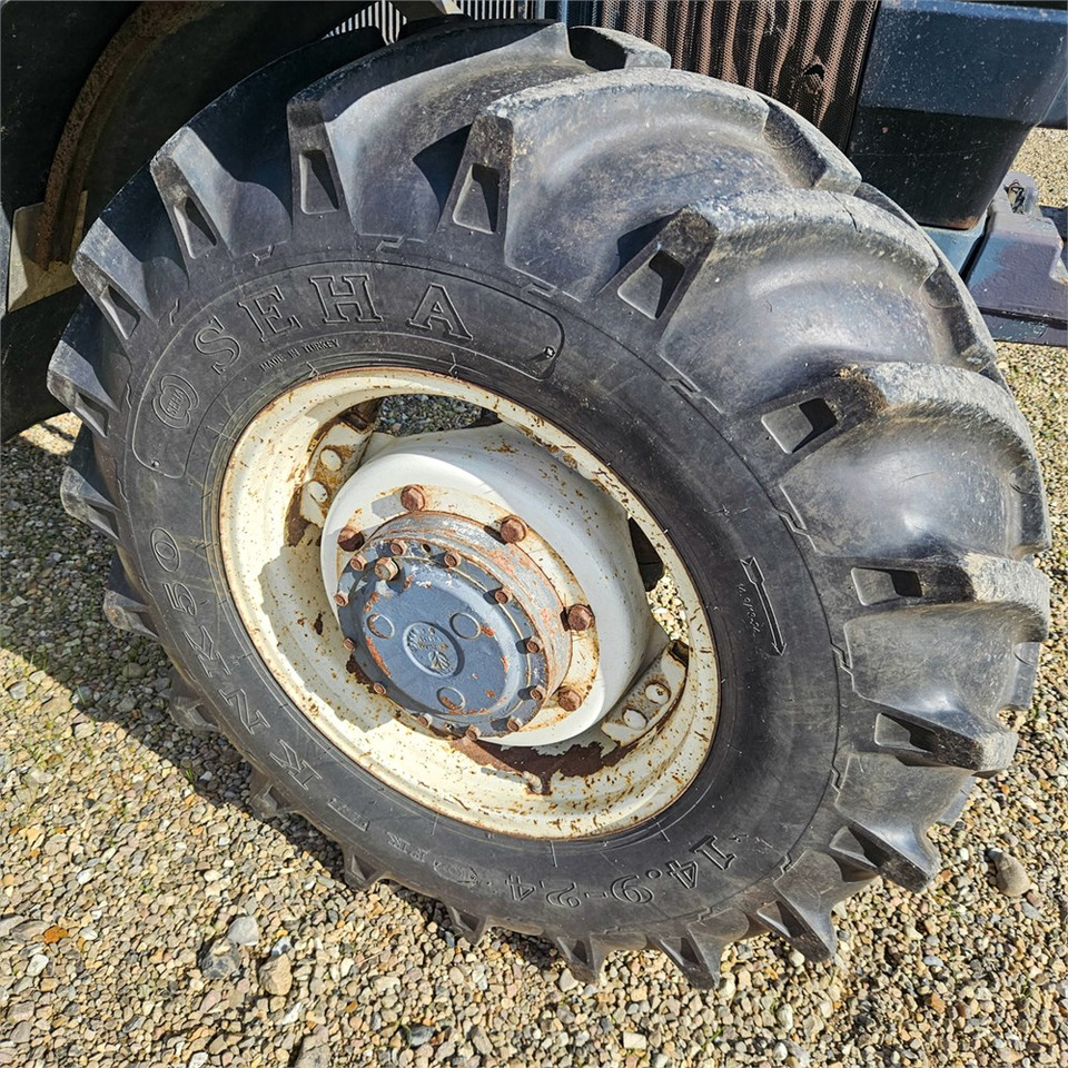 Traktor Ford 8340 Powerstar SLE: das Bild 44
