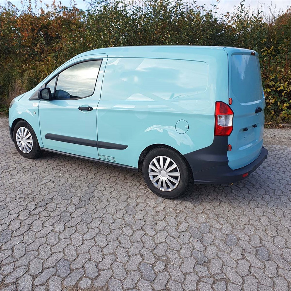 Ford Transit Courier 1,0 Ecoboost - Kleintransporter: das Bild 4 Ford Transit Courier 1,0 Ecoboost - Kleintransporter: das Bild 4