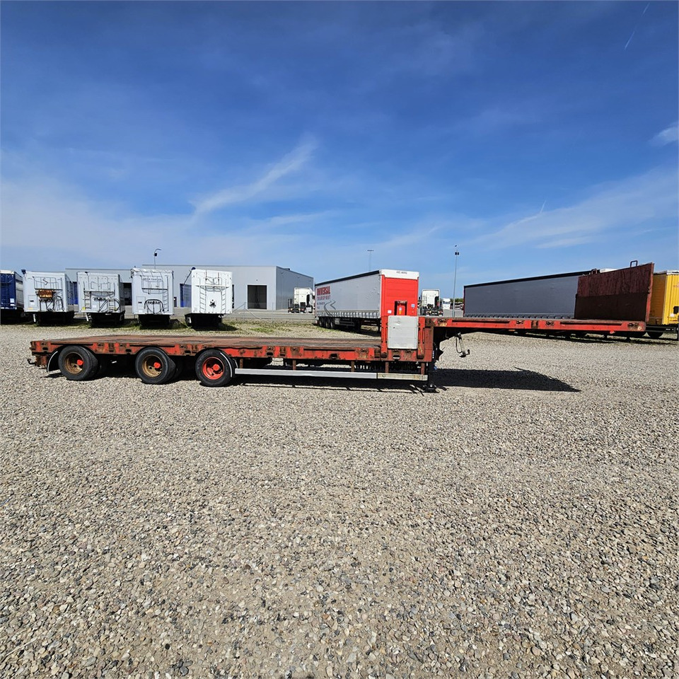 HRD Flatbed - Pritschenauflieger/ Plattformauflieger: das Bild 3 HRD Flatbed - Pritschenauflieger/ Plattformauflieger: das Bild 3