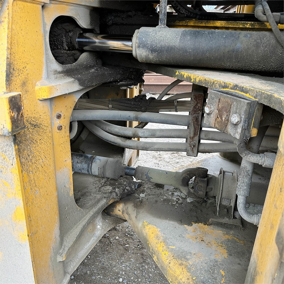 Radlader JCB 437 HT: das Bild 31