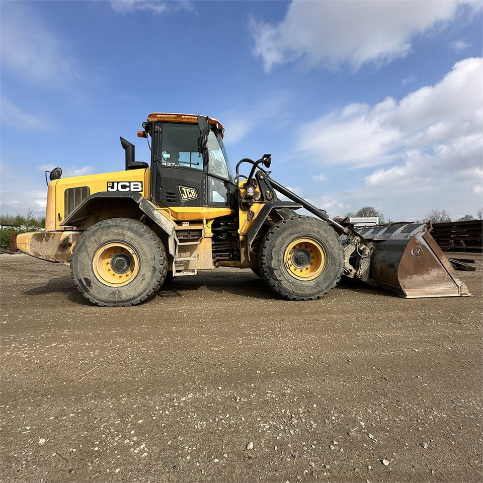 Radlader JCB 437 HT: das Bild 7