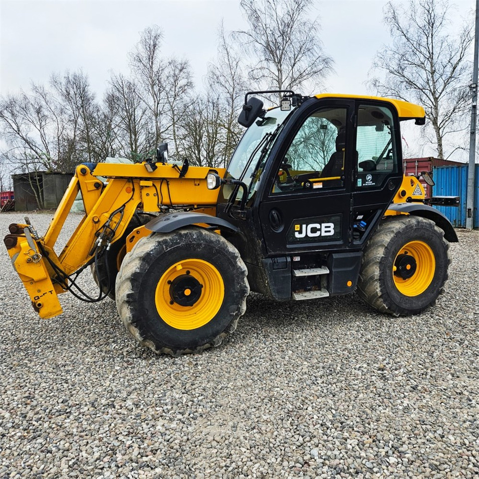 JCB 542X70PRO - Teleskoplader: das Bild 2 JCB 542X70PRO - Teleskoplader: das Bild 2