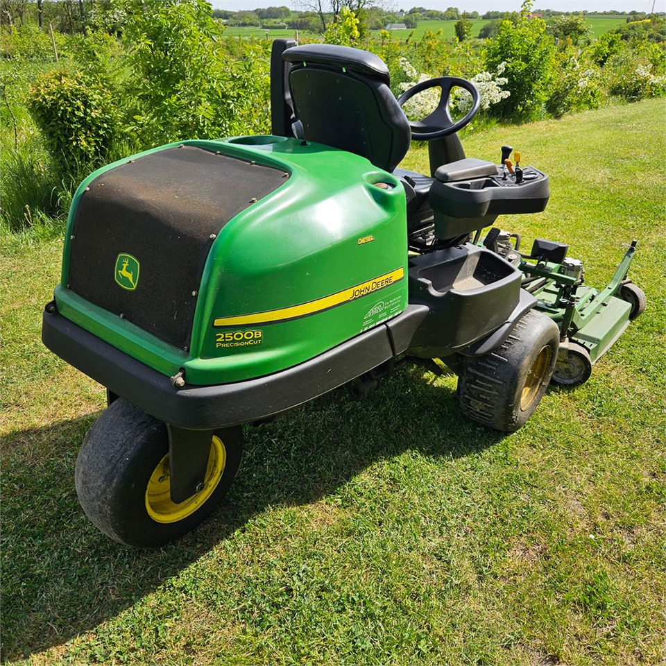 Rasenmäher John Deere 2500B PrecisionCut: das Bild 6