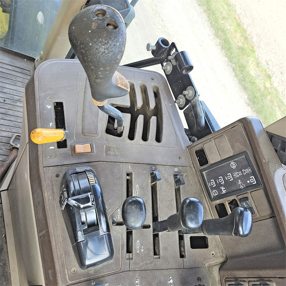 Traktor John Deere 6610: das Bild 11
