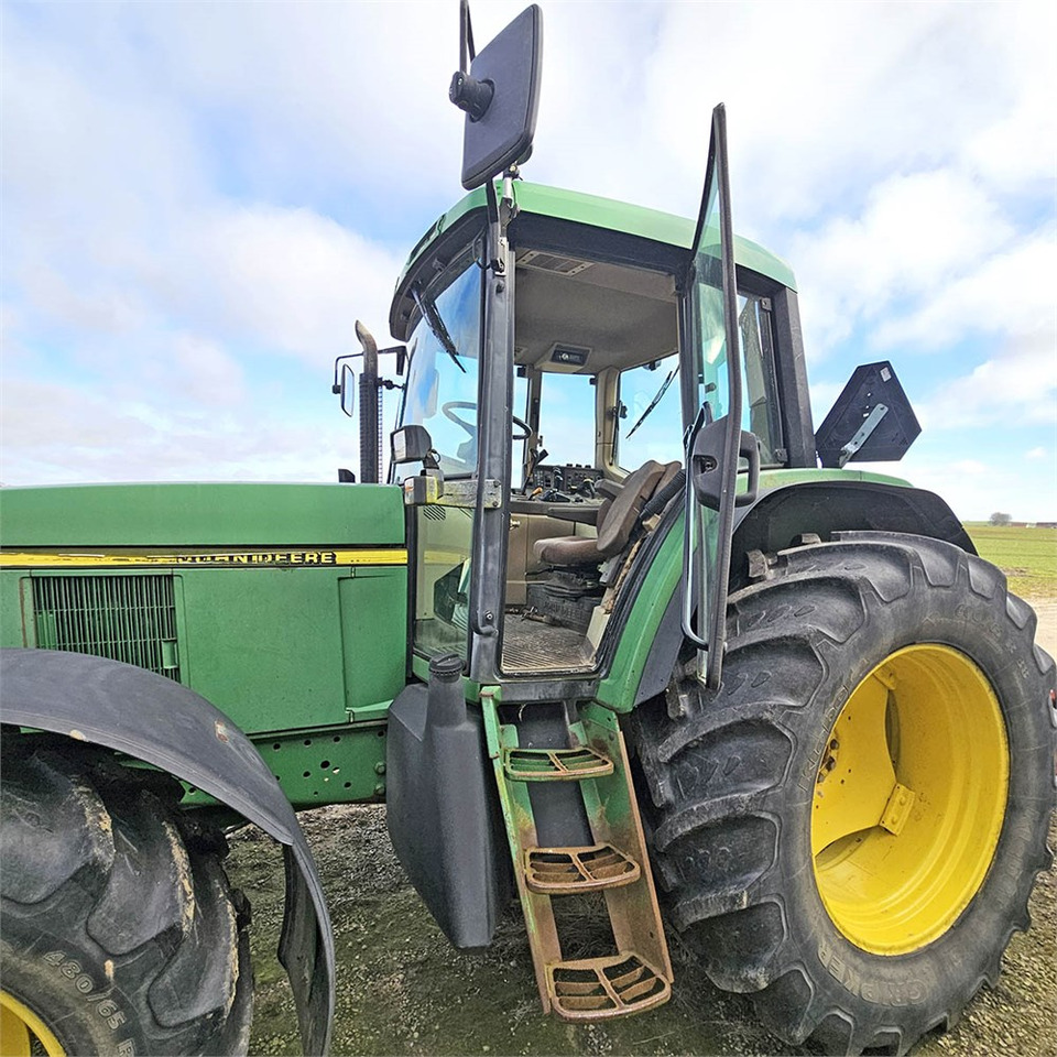 Traktor John Deere 6610: das Bild 9