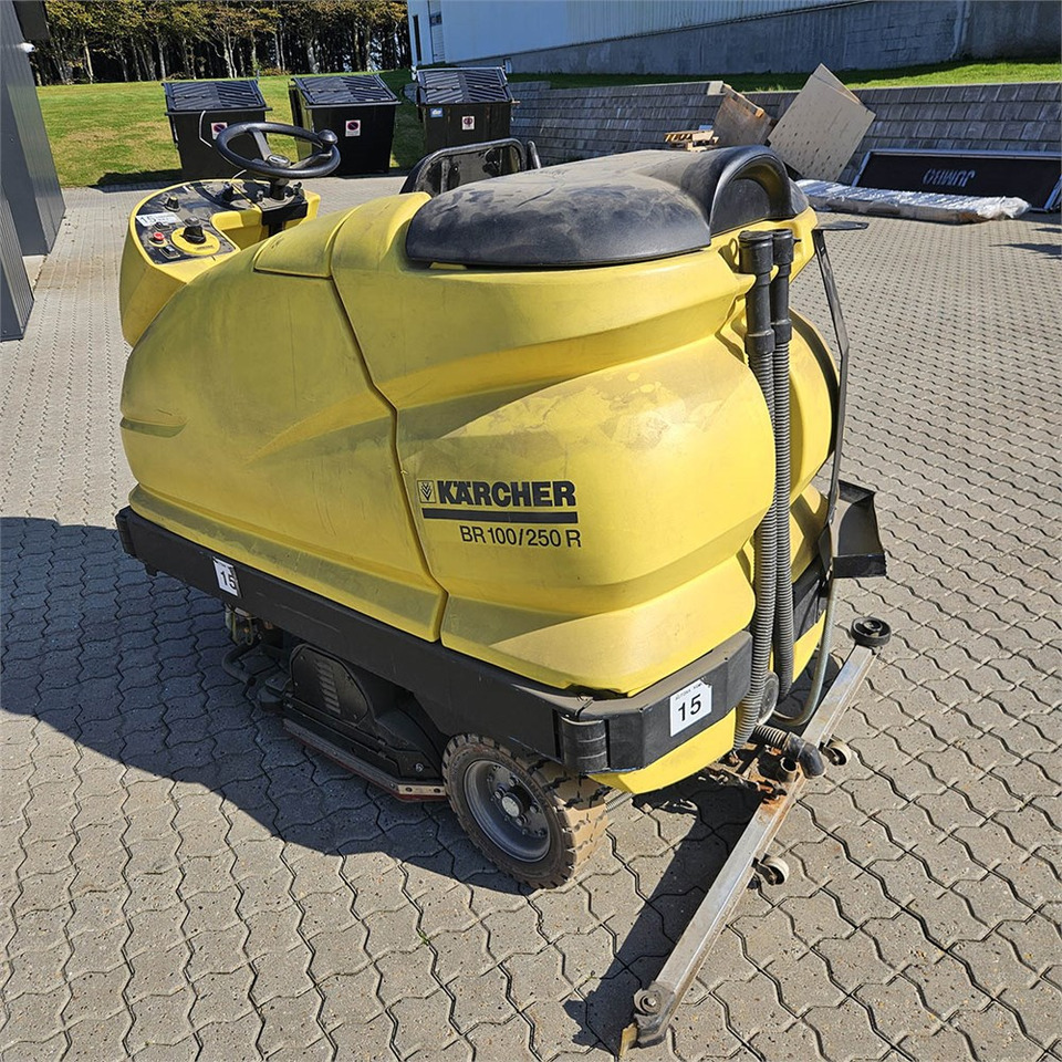 Kärcher BR 100/250 R BP PAC - Reinigungsmaschine: das Bild 3 Kärcher BR 100/250 R BP PAC - Reinigungsmaschine: das Bild 3