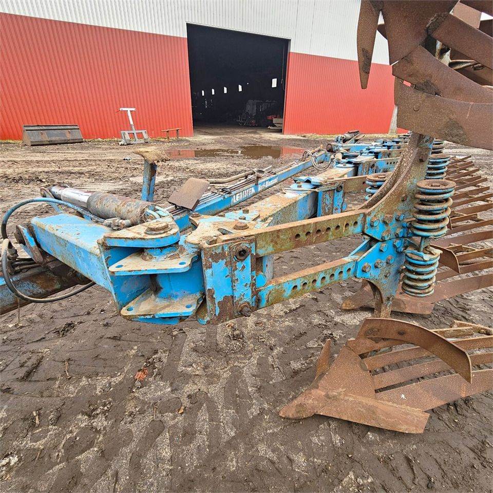 Lemken Vari-Diamant - Pflug: das Bild 4 Lemken Vari-Diamant - Pflug: das Bild 4