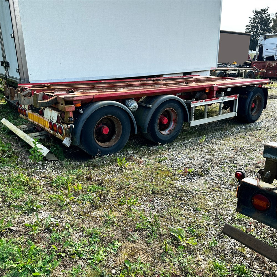 MTDK Transfer trailer - Abrollanhänger/ Absetzanhänger: das Bild 2 MTDK Transfer trailer - Abrollanhänger/ Absetzanhänger: das Bild 2