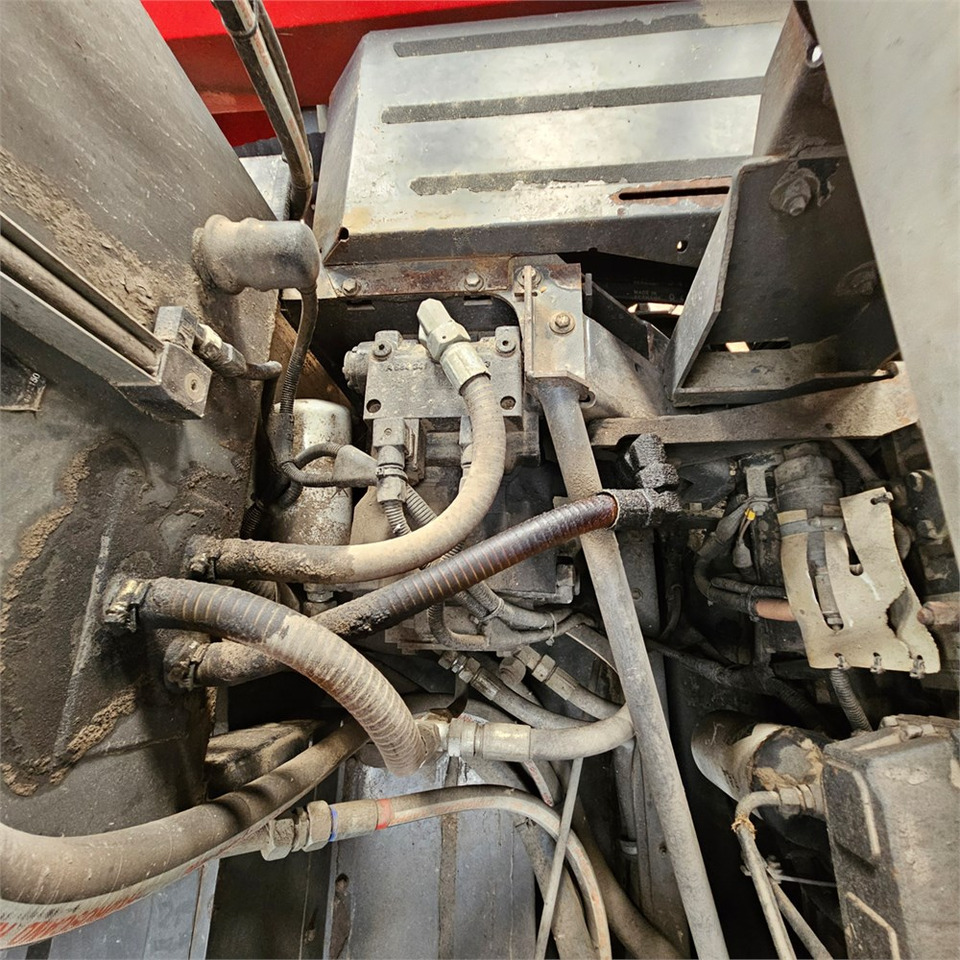 Erntemaschine Massey Ferguson Centora 7282: das Bild 49