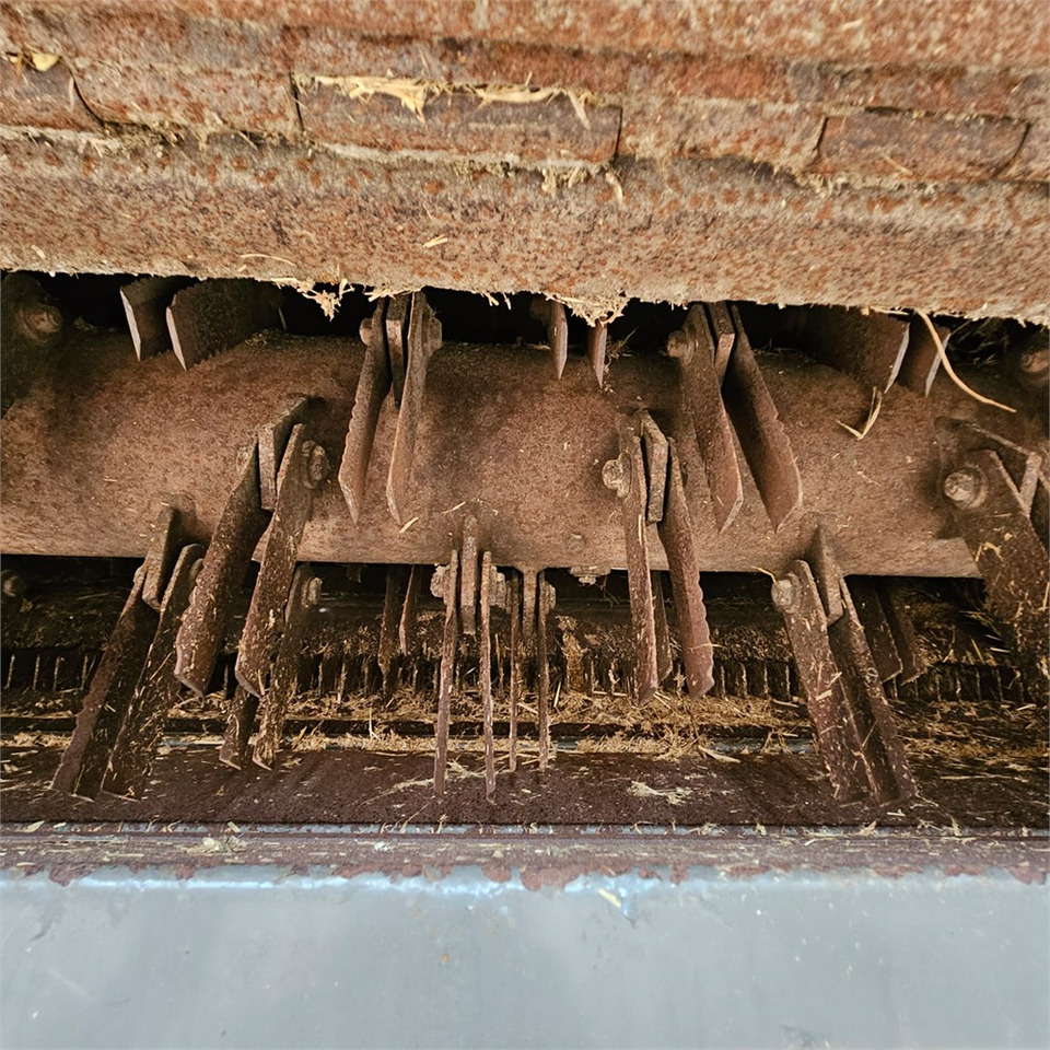 Erntemaschine Massey Ferguson Centora 7282: das Bild 45