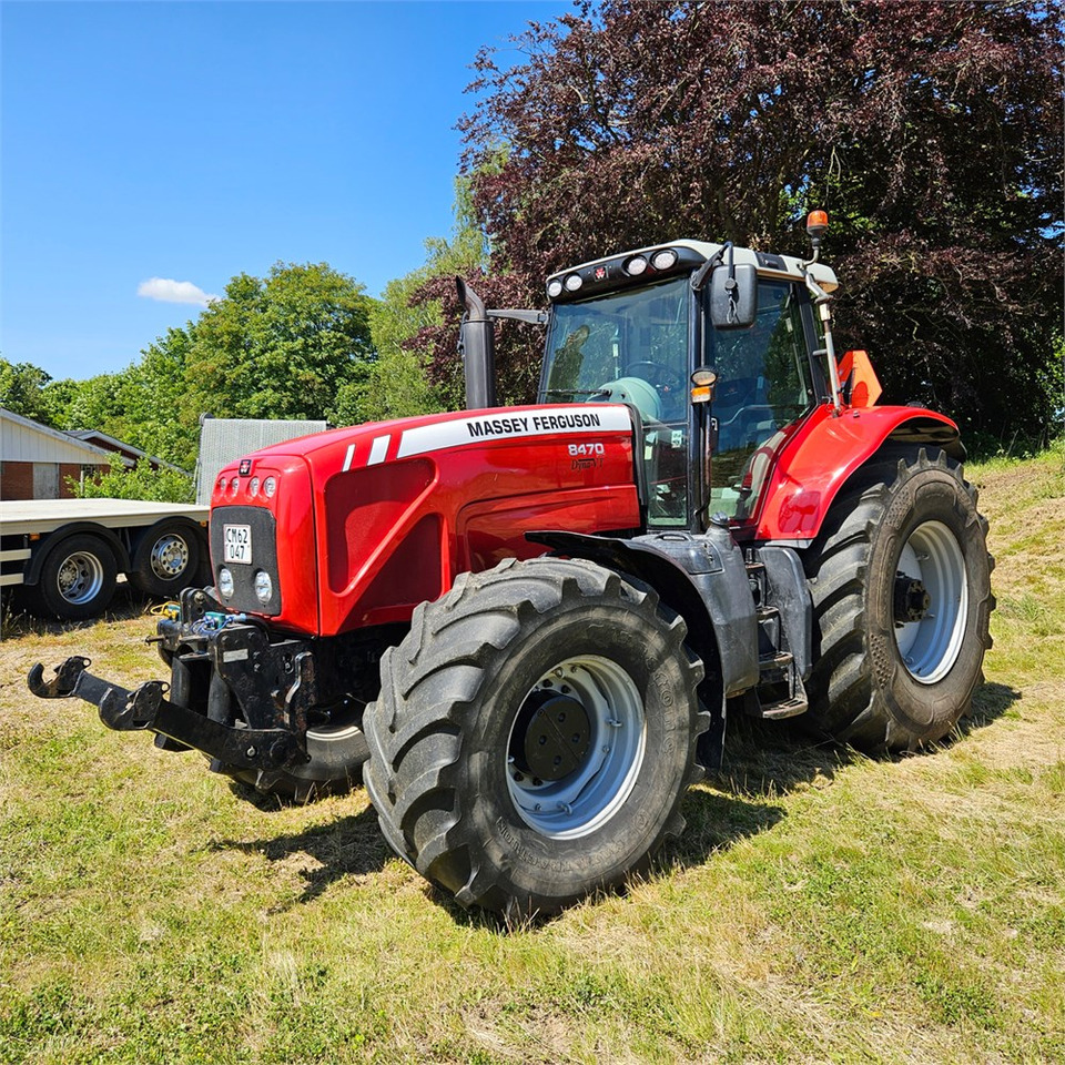 Massey Ferguson MF 8470 Dyna VT - Traktor: das Bild 1 Massey Ferguson MF 8470 Dyna VT - Traktor: das Bild 1