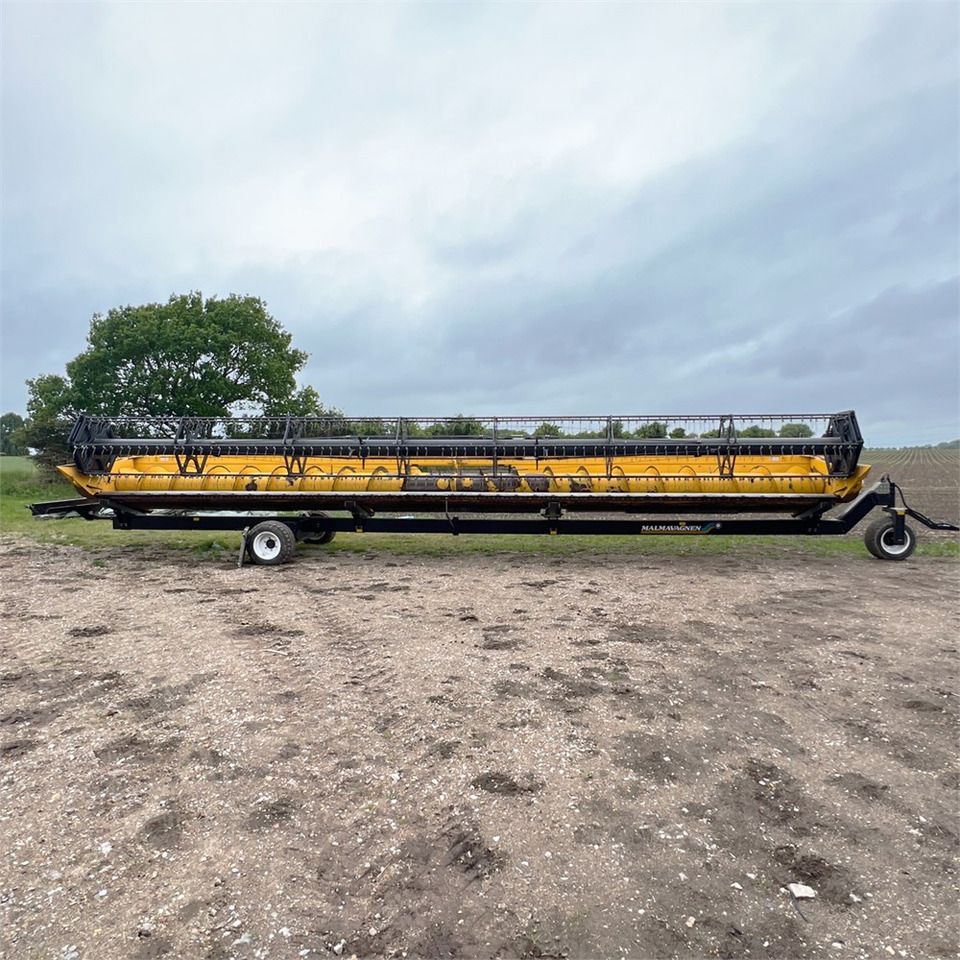 New Holland 41V - Erntemaschine: das Bild 2 New Holland 41V - Erntemaschine: das Bild 2