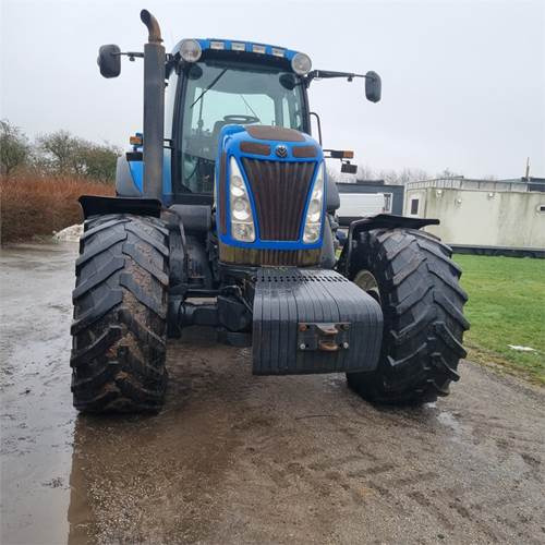 New Holland T8050 Class 5 - Traktor: das Bild 4 New Holland T8050 Class 5 - Traktor: das Bild 4