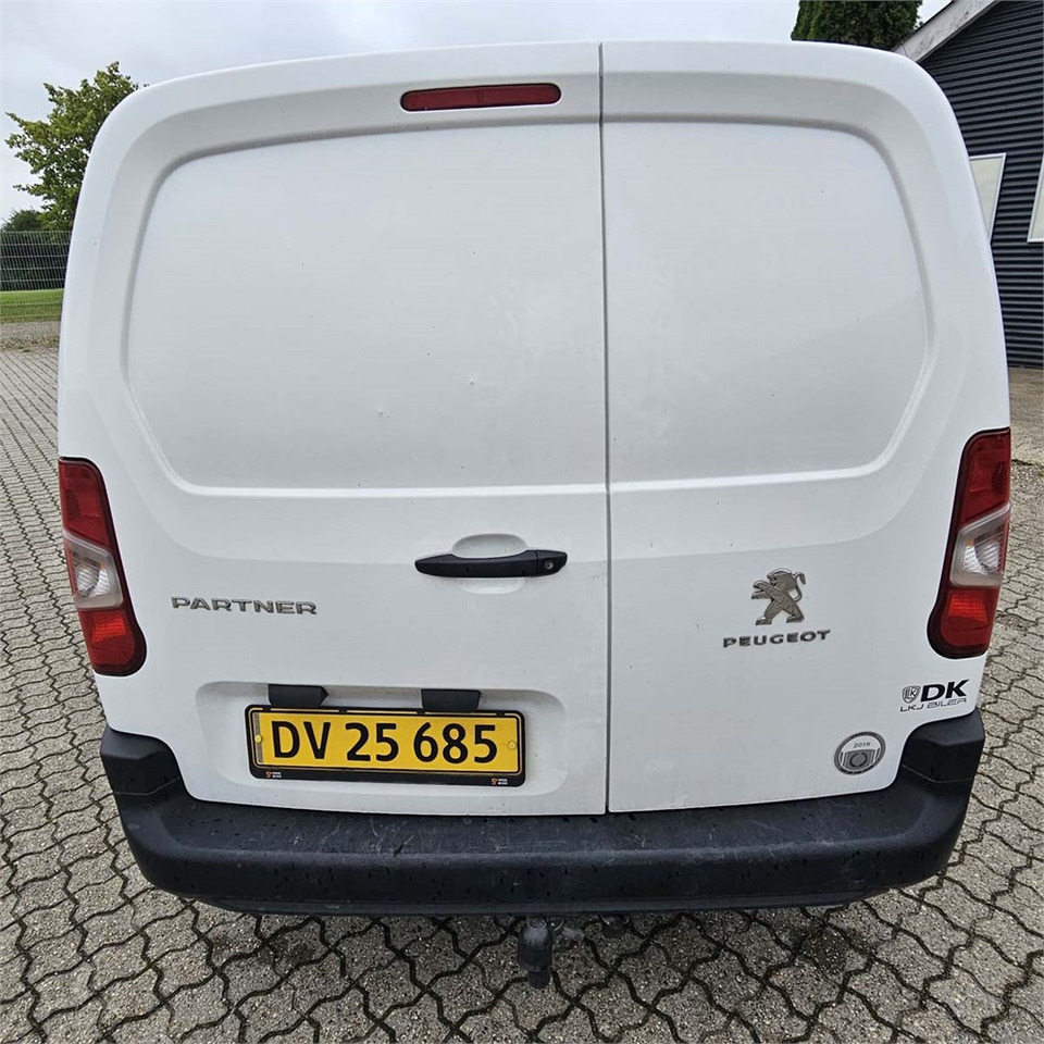 Peugeot Partner 1,5 Blue HDI 100 L1 - Kleintransporter: das Bild 4 Peugeot Partner 1,5 Blue HDI 100 L1 - Kleintransporter: das Bild 4