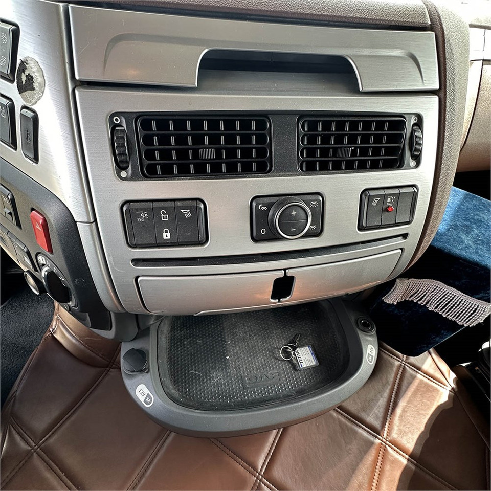 Sattelzugmaschine DAF XF-Serien FTR: das Bild 20