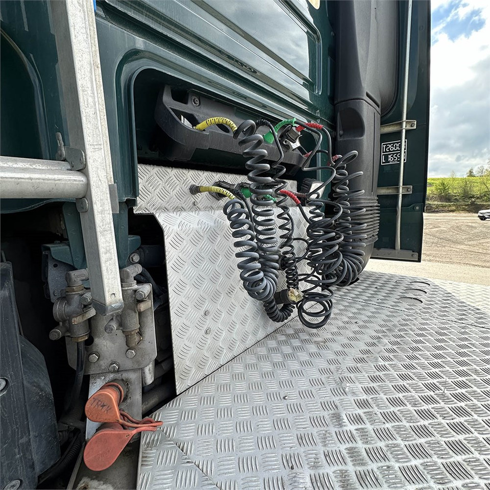 Sattelzugmaschine DAF XF-Serien FTR: das Bild 25