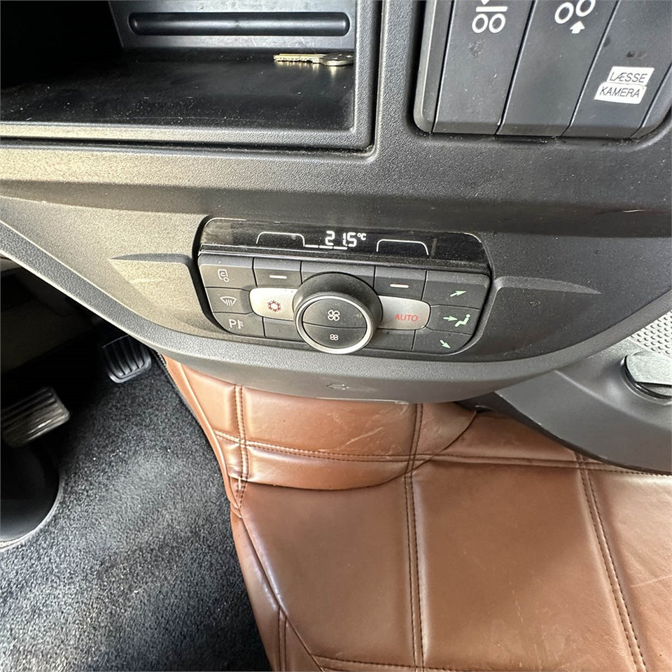 Sattelzugmaschine DAF XF-Serien FTR: das Bild 19