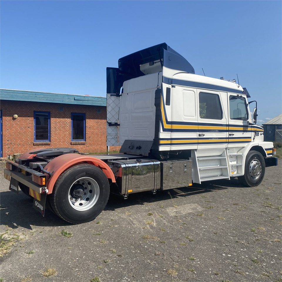 Scania 113 H - Sattelzugmaschine: das Bild 3 Scania 113 H - Sattelzugmaschine: das Bild 3