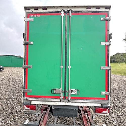 Koffer LKW Scania R500: das Bild 6 Koffer LKW Scania R500: das Bild 6