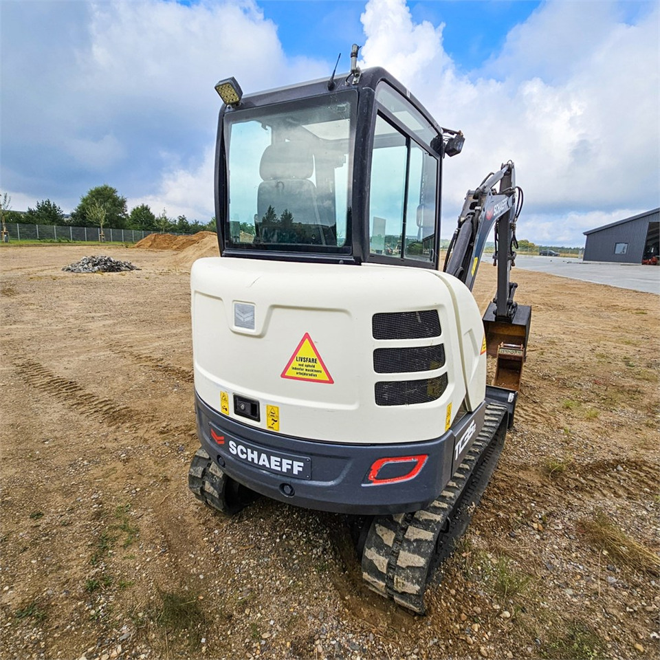 Schaeff-Terex TC35-2 - Minibagger: das Bild 4 Schaeff-Terex TC35-2 - Minibagger: das Bild 4