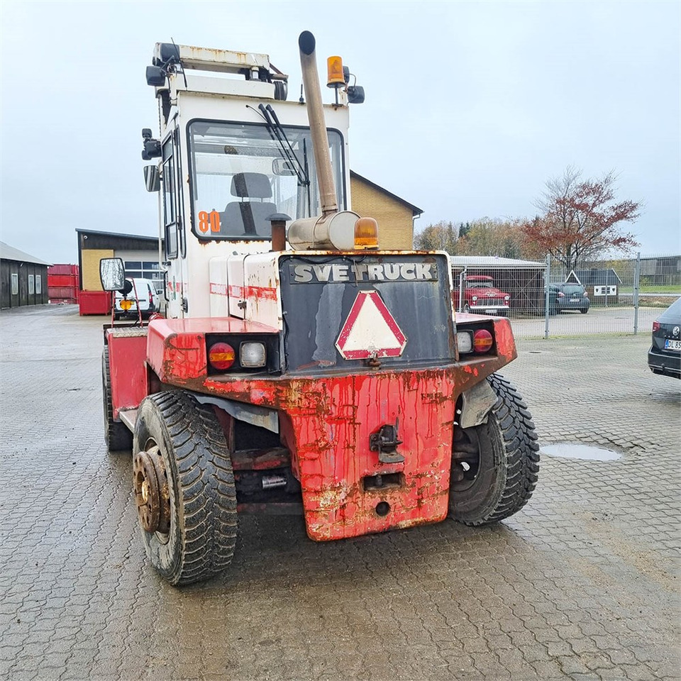 Svetruck 1260-32 - Gabelstapler: das Bild 5 Svetruck 1260-32 - Gabelstapler: das Bild 5