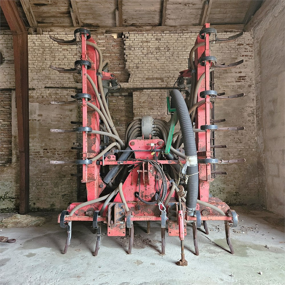 Thyregod FM-8000 Fieldmaster - Düngetechnik: das Bild 1 Thyregod FM-8000 Fieldmaster - Düngetechnik: das Bild 1