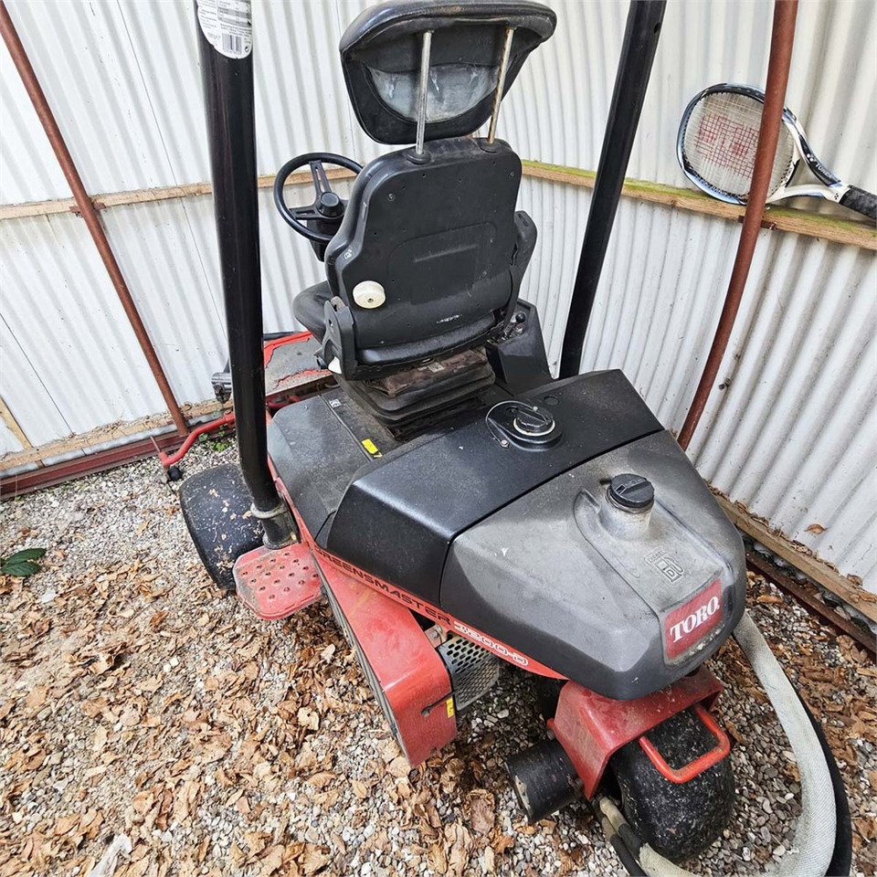 Toro Greensmaster 3200-D - Rasenmäher: das Bild 3 Toro Greensmaster 3200-D - Rasenmäher: das Bild 3