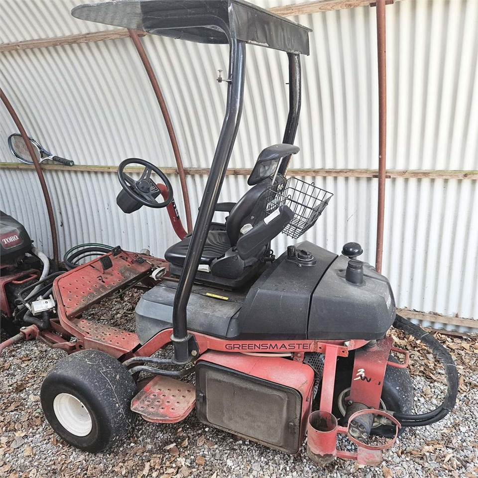 Toro Greensmaster 3250-D - Rasenmäher: das Bild 1 Toro Greensmaster 3250-D - Rasenmäher: das Bild 1