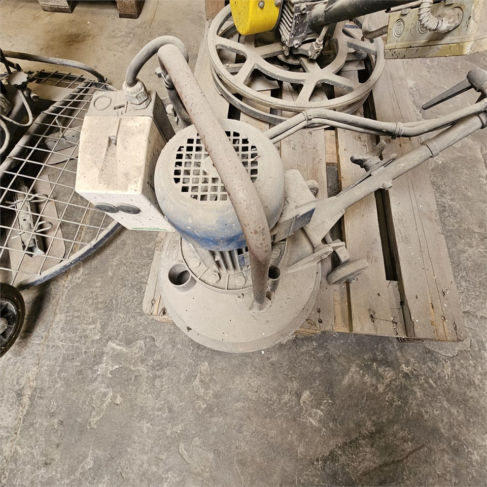 Flügelglätter Tremix G Combi E: das Bild 17 Flügelglätter Tremix G Combi E: das Bild 17