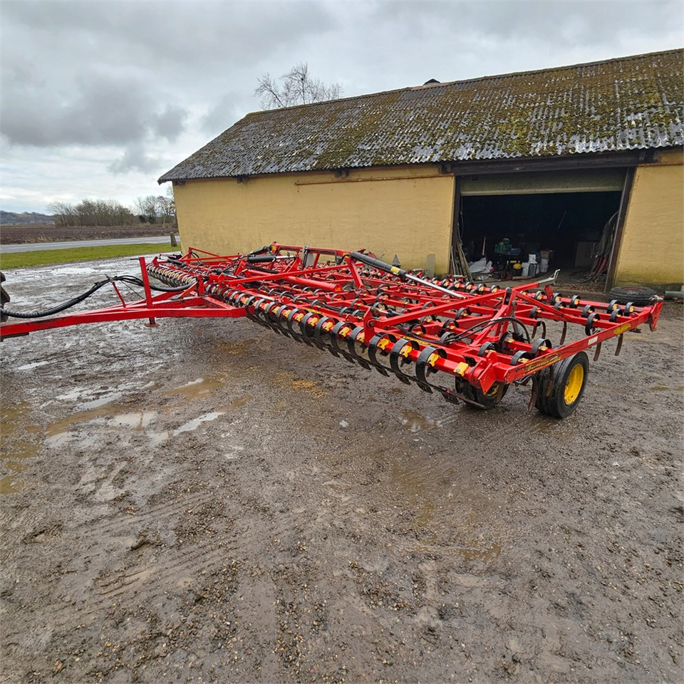 Väderstad 9 meter - Technik für Bodenbearbeitung: das Bild 5 Väderstad 9 meter - Technik für Bodenbearbeitung: das Bild 5