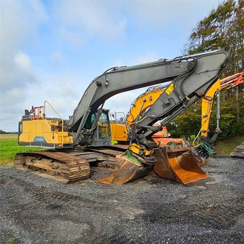 Volvo EC300 EL - Kettenbagger: das Bild 1 Volvo EC300 EL - Kettenbagger: das Bild 1