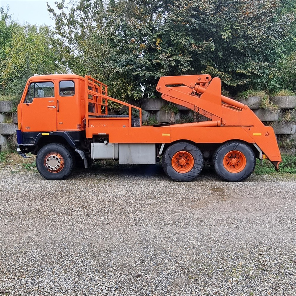 Volvo F 88 - Absetzkipper: das Bild 2 Volvo F 88 - Absetzkipper: das Bild 2