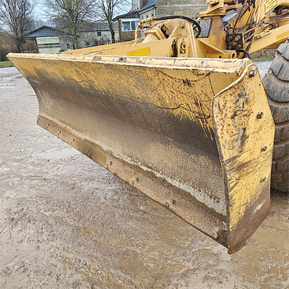 Grader Volvo VHK-310 BM: das Bild 6