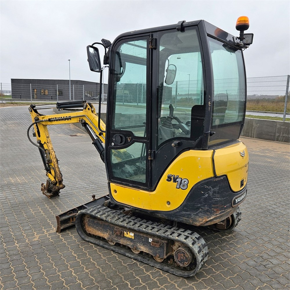 Yanmar SV18 - Minibagger: das Bild 4 Yanmar SV18 - Minibagger: das Bild 4