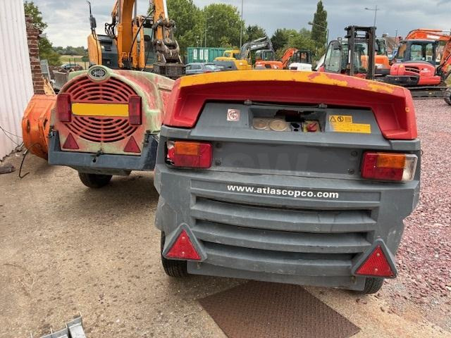 ATLAS COPCO / SULLAIR LOT 2 COMPRESSEURS XAS47 & 38K - Luftkompressor: das Bild 3 ATLAS COPCO / SULLAIR LOT 2 COMPRESSEURS XAS47 & 38K - Luftkompressor: das Bild 3