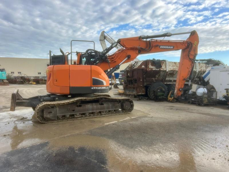 Doosan DX 235 LCR-5 - Kettenbagger: das Bild 2 Doosan DX 235 LCR-5 - Kettenbagger: das Bild 2