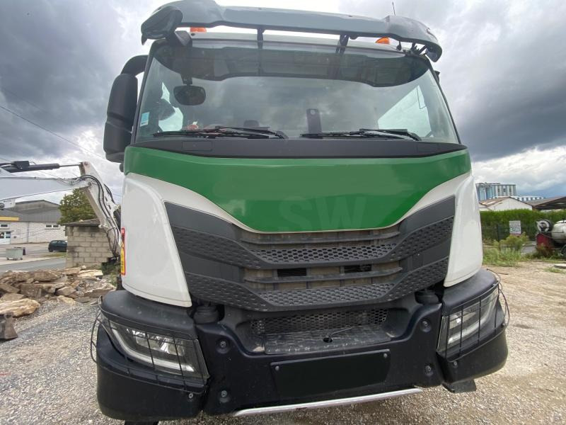 Iveco XWAY 460 - Abrollkipper: das Bild 4 Iveco XWAY 460 - Abrollkipper: das Bild 4
