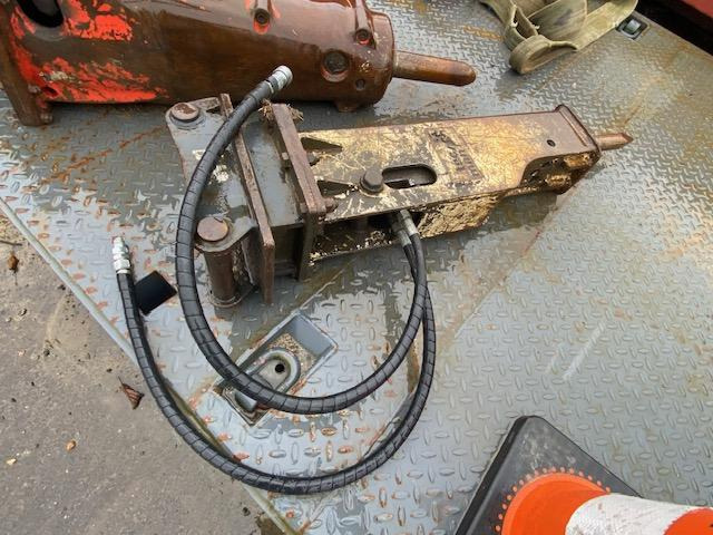 TECMAN 3,5T - Hydraulikhammer: das Bild 3 TECMAN 3,5T - Hydraulikhammer: das Bild 3