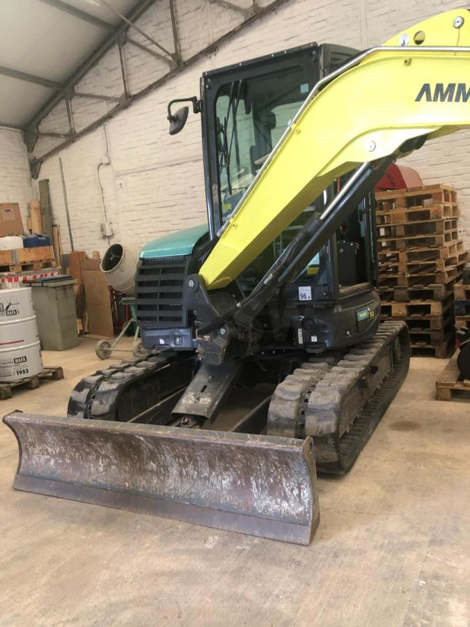 Yanmar AMX 50 - Minibagger: das Bild 3 Yanmar AMX 50 - Minibagger: das Bild 3
