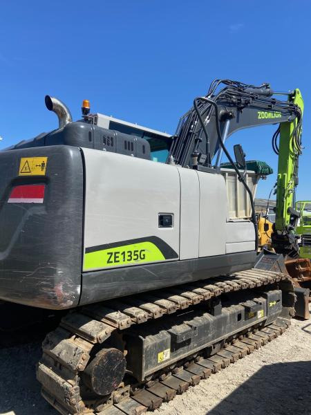 ZOOMLION ZE 135 - Kettenbagger: das Bild 2 ZOOMLION ZE 135 - Kettenbagger: das Bild 2