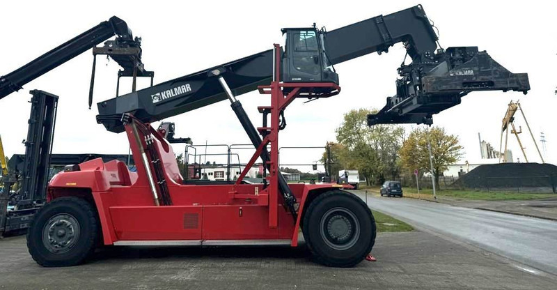 Kalmar DRG450-70S5XS - Reach stacker: das Bild 1 Kalmar DRG450-70S5XS - Reach stacker: das Bild 1