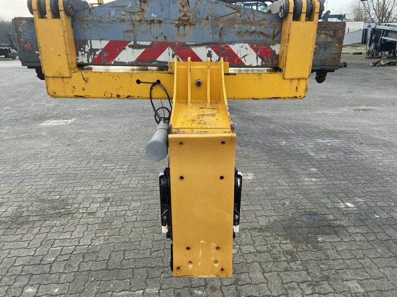 Seith Pipehandling Reachstacker 15036 - Reach stacker: das Bild 3 Seith Pipehandling Reachstacker 15036 - Reach stacker: das Bild 3